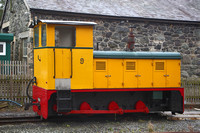 9 (WHR)