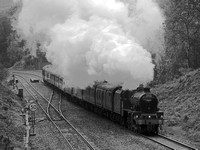 UJ24 54DM_Canon6D_EF70-300L@244mm