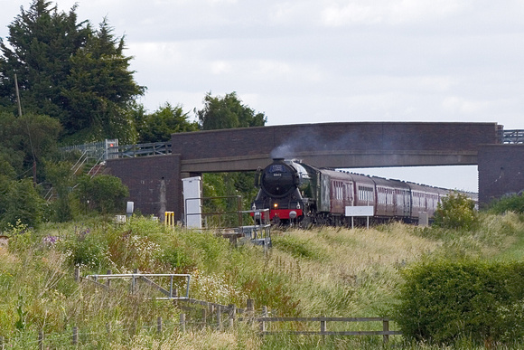 QF24 02DC_6D_EF70-300L