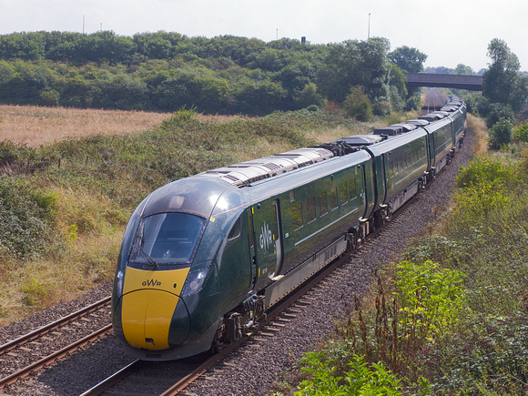 VH27 05DC_Canon6D_EF85