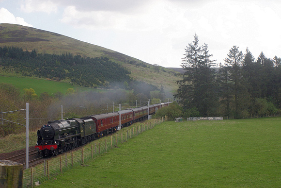 ND29 09D_300D_Flektogon35