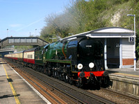 2014_04_09 Golden Arrow