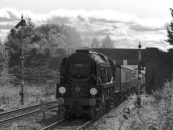 TI12  55DM_Canon6D_EF85